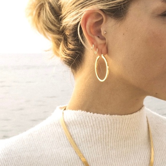 Brushed Gold Square Tube Hoop Earrings - Picture 5 of 7